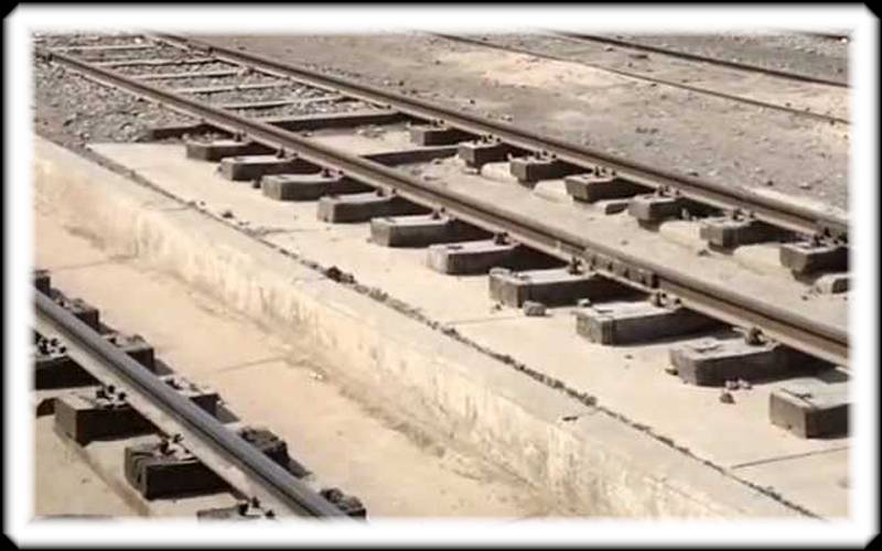 میرپور ماتھیلو: مال بردار ٹرین کا انجن اور 4 بوگیاں ٹریک سے اتر گئیں