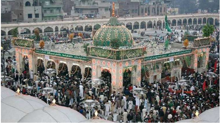 بہترین انتظامات کیے ،حضرت داتا گنج بخشؒ کے زائرین ہمارے مہمان ہیں: وزیر اعلیٰ پنجاب