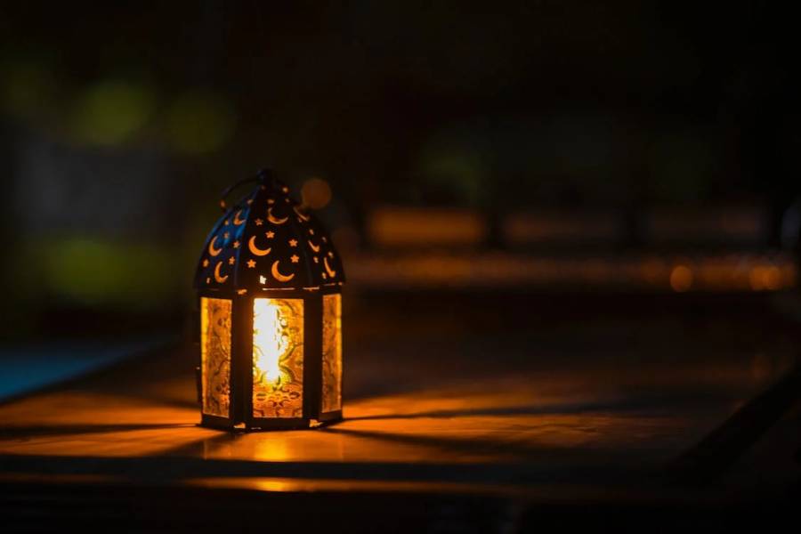 سر جھکا آنسو بہے اور آگیا لب پر درود۔۔۔