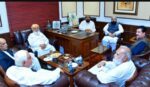 سینیٹ الیکشن، پیپلزپارٹی کا وفد مولانا فضل الرحمان سے ملاقات کیلئے پہنچ گیا
