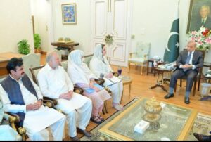 ثمر بلور نے اے این پی کیوں چھوڑی؟