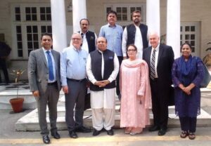 وزیر خزانہ پنجاب کی معروف بین الاقوامی ترقیاتی ماہر مارک میک کارڈ کی قیادت میں امریکی وفد سے ملاقات