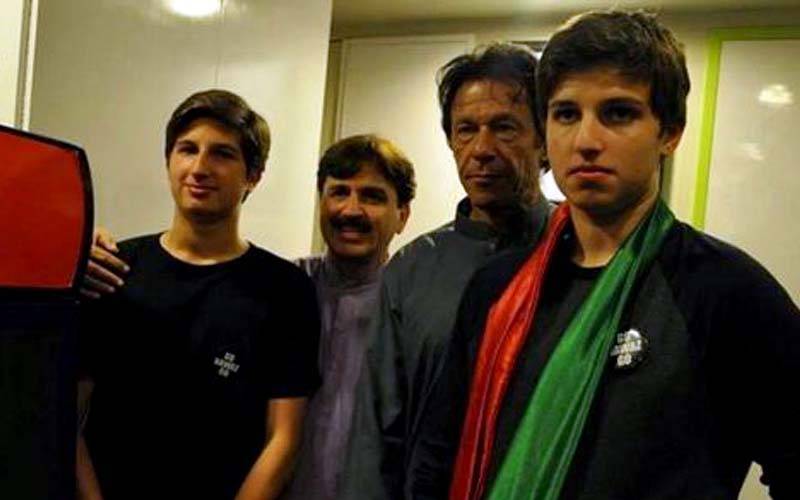 پیپلز پارٹی کا عمران خان کے بیٹوں کی متوقع آمد پر سیاست نہ کرنے کا فیصلہ، سینئر صحافی کا دعویٰ