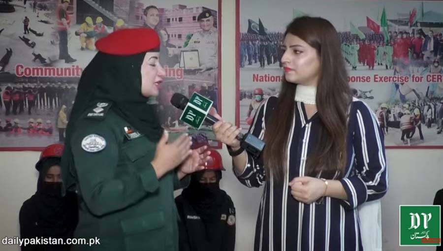ویڈیو: اگر آپ کے سامنے کسی کو دل کا دورہ پڑے تو اسے CPR دے کے جان بچا سکتے ہیں، اس کا طریقہ کیا ہے؟ آپ بھی سیکھیے
