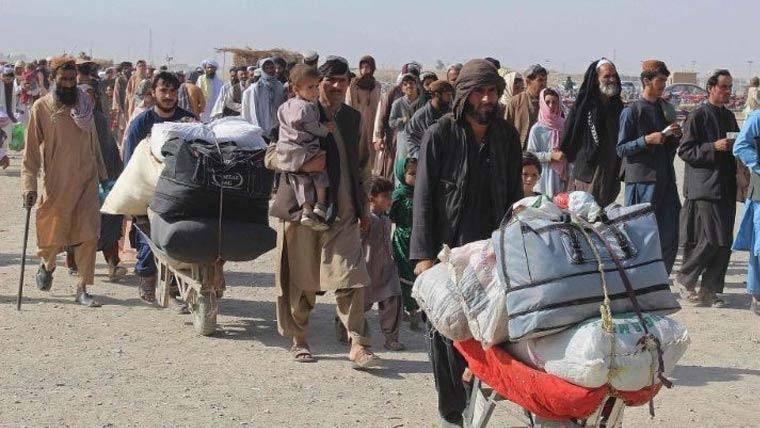 حکومت کا افغان مہاجرین کو توسیع نہ دینے کا فیصلہ