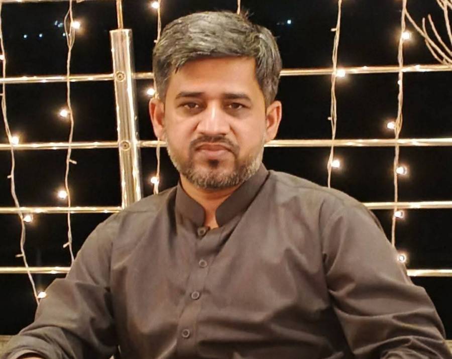 سینیٹ الیکشن، تحریک انصاف ایک اور سینیٹر منتخب کراسکتی تھی، صحافی محمد عمیر
