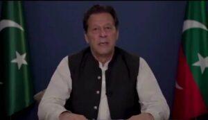 ملکی تاریخ کی مشکل ترین جیل کاٹ رہا ہوں، مجھے 5 اگست کی تحریک کا مومینٹم نظر نہیں آرہا :عمران خان
