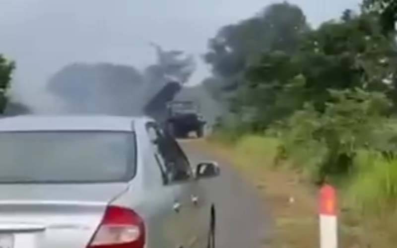 کمبوڈیا اور تھائی لینڈ کے درمیان متنازع سرحدی علاقے میں شدید جھڑپیں، متعدد شہریوں کی ہلاکت کی اطلاعات