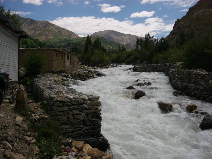 چترال میں 48 گھنٹوں کے دوران 3 خواتین سمیت 4 افراد کی خود کشی