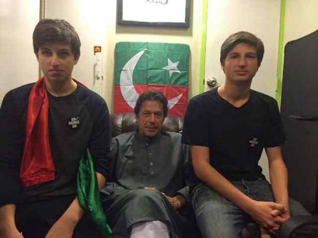 بانی پی ٹی آئی نے اپنے بیٹوں کو پاکستان نہ آنے کی ہدایت کردی