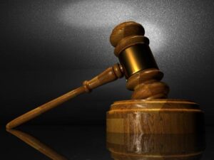 کمسن شاگرد کے اغوا اور زیادتی کیس میں گرفتار قاری کو بری کر دیا گیا