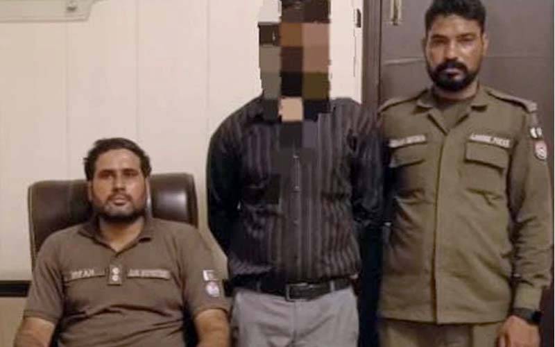 لاہور میں چوتھی جماعت کی طالبہ کے ساتھ نازیبا حرکات کرنے والا سکول پرنسپل گرفتار