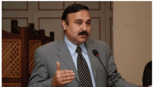 وفاقی وزیر طارق فضل چودھری کی پی ٹی آئی رکن اسمبلی شاہد خٹک کو عمران خان سے ملاقات کرانے کی یقین دہانی