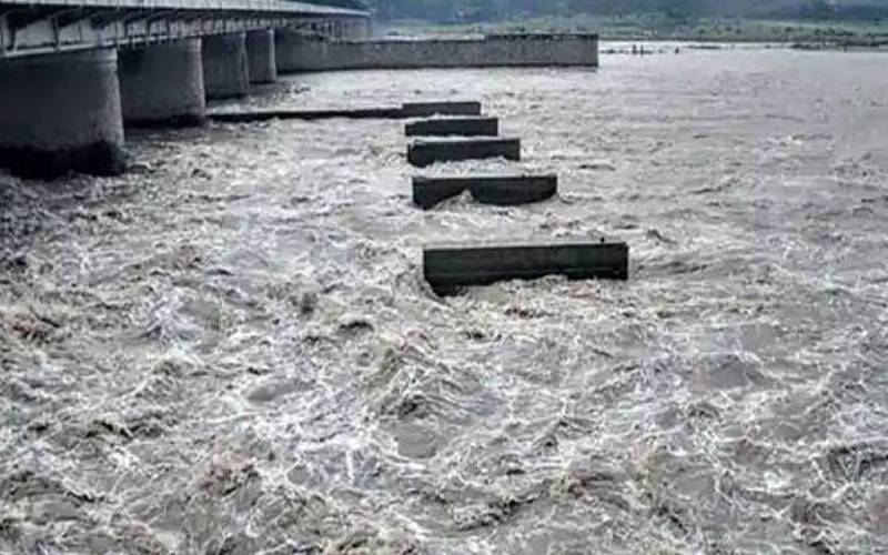 لاہور اور شاہدرہ سے آج بڑا ریلہ گزرے گا، پی ڈی ایم اے کا انتباہ