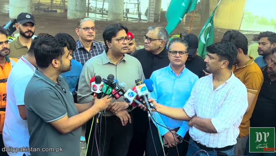 ویڈیو: راوی میں سیلاب کی صورتحال، کمشنر لاہور آصف بلال اور ڈپٹی کمشنر لاہور موسیٰ رضا کی پریس کانفرنس