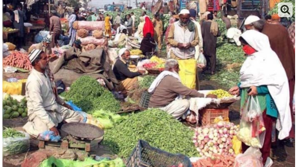 سیلابی صورتحال کے باعث ملک میں مہنگائی بڑھنے لگی، 18 اشیائے ضروریہ کی قیمتوں میں اضافہ