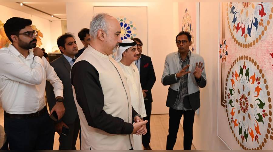 آرٹ، ثقافت، موسیقی اور کھانے ایک قوم کے طور پر ہماری شناخت کا تعین کرتے ہیں، سفیر پاکستان