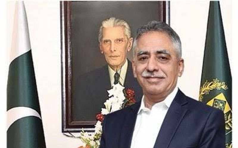 اسد عمر کو گن پوائنٹ پر سیاست چھوڑنے کے لیے مجبور کیا گیا: محمد زبیر
