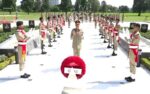 یوم دفاع پر جی ایچ کیو میں یادگارِ شہداء پر تقریب
