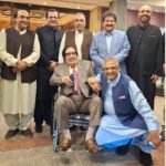 عطاء الحق قاسمی کو نشانِ امتیاز ملنے کی خوشی میں عشائیہ، مجیب الرحمان شامی سمیت اہم صحافتی و ادبی شخصیات کی شرکت