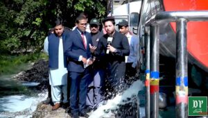 پانچ لاکھ لیٹر جعلی دودھ کی لاہور میں سپلائی پکڑی گئی، 50 دودھ کی گاڑیاں بند، درجنوں پرچے درج