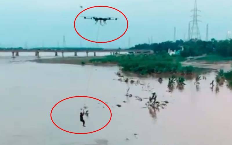 پنجاب حکومت نے سیلاب میں پھنسے شہریوں کو نکالنے کیلئے ڈرون کا استعمال شروع کر دیا