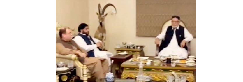 سابق وزیراعلیٰ بلوچستان میر نصیر خان مینگل سے مسلم لیگی وفد کی ملاقات، بیٹے کی شہادت پر تعزیت کی۔