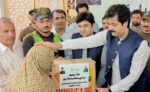 صوبائی وزراء سہیل شوکت بٹ اور چوہدری شافع حسین کا دورۂ گجرات، سیلاب متاثرین میں امدادی سامان تقسیم کیا