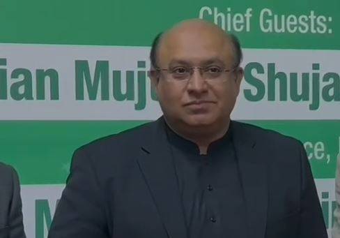 یونیورسٹی آف لاہور کے زیر اہتمام ’’پریمیئر لیگ‘‘ کی افتتاحی تقریب، وزیر خزانہ مجتبیٰ شجاع الرحمان کی بطور مہمان خصوصی شرکت