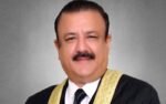 اسلام آباد ہائی کورٹ کے فیصلے کے خلاف اپیل، جسٹس طارق محمود جہانگیر اور دیگر وکلا کے ہمراہ سپریم کورٹ پہنچ گئے