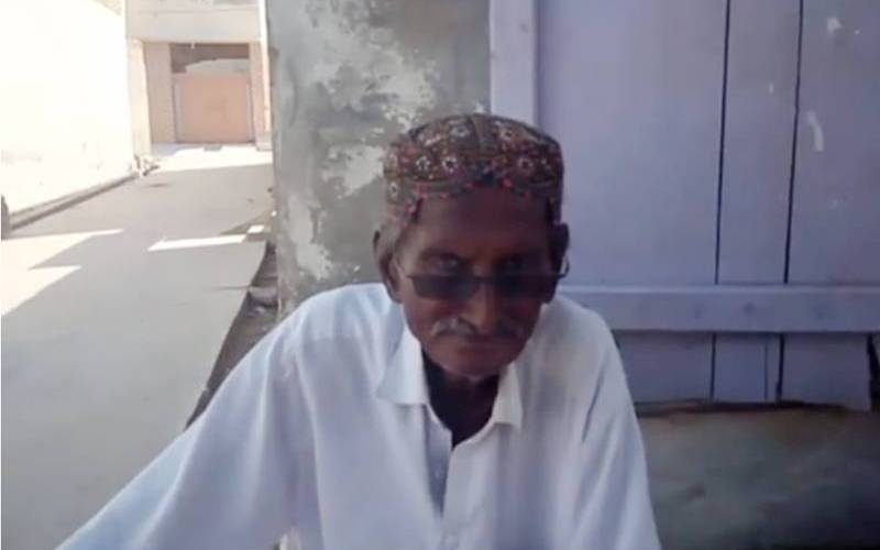 Thar کی ثقافتی دھڑکن تھم گئی؛ معروف لوک گلوکار عارب فقیر انتقال کرگئے