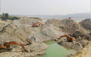 ضلع کرک میں غیرقانونی کان کنی پر 60 روز کیلئے مکمل پابندی، دفعہ 144 نافذ