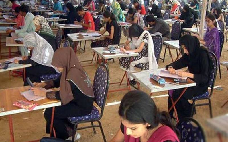 سیلاب سے متاثرہ مزید 3 اضلاع کے طلبہ کی رجسٹریشن اور سمسٹر فیس معاف کردی گئی