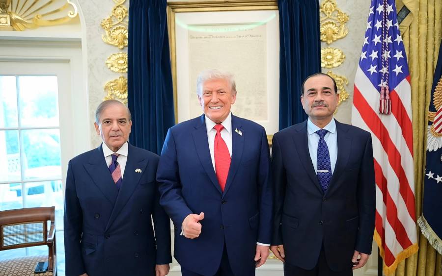 پاک امریکی سربراہ ملاقات ختم، شہباز شریف وائٹ ہاؤس سے نیویارک روانہ ہو گئے، فیلڈ مارشل سید عاصم منیر بھی ہمراہ تھے