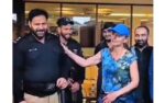 مانسہرہ پولیس نے ناران میں ہائیکنگ کے دوران راستہ بھٹکنے والی جرمن سیاح خاتون کو بحفاظت ڈھونڈ لیا