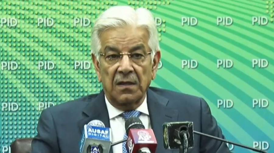 جنرل (ر) فیض حمید نے کالعدم ٹی ٹی پی کے سربراہ نور ولی محسود کو بلٹ پروف گاڑی تحفے میں دی، خواجہ آصف