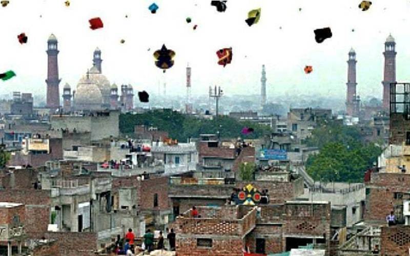لاہور میں محدود سطح پر بسنت منانے کی اجازت دینے کی تجویز