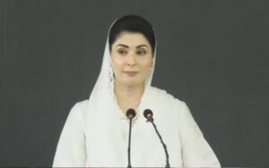 مریم نواز نے خاتون کو ہراساں کرنے والے پولیس اہلکار کی گرفتاری کے بعد کی تصویر شیئر کردی