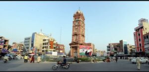 فیصل آباد سے افغان مہاجرین کا انخلاء مکمل، شہر کو کلیئر قرار دے دیا گیا