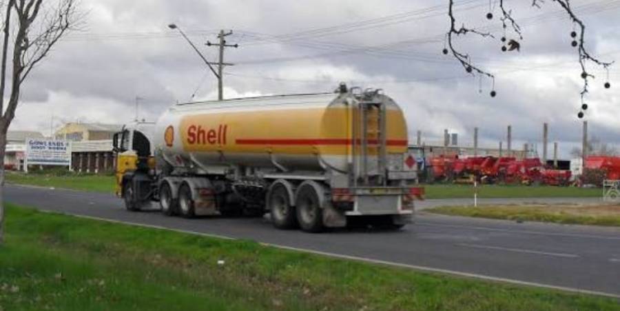 پاکستان میں پیٹرولیم مصنوعات کی فراہمی متاثر، شدید بحران کا خدشہ