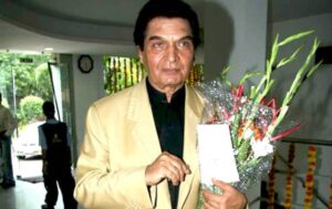 ہم انگریز کے زمانے کے جیلر ہیں
