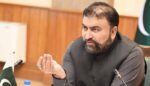 خبریں: پختونخوا حکومت بلٹ پروف گاڑیاں نہیں لے رہی تو پھر یہ ہمیں دیدیں - وزیراعلیٰ بلوچستان سرفراز بگٹی کی محسن نقوی سے درخواست