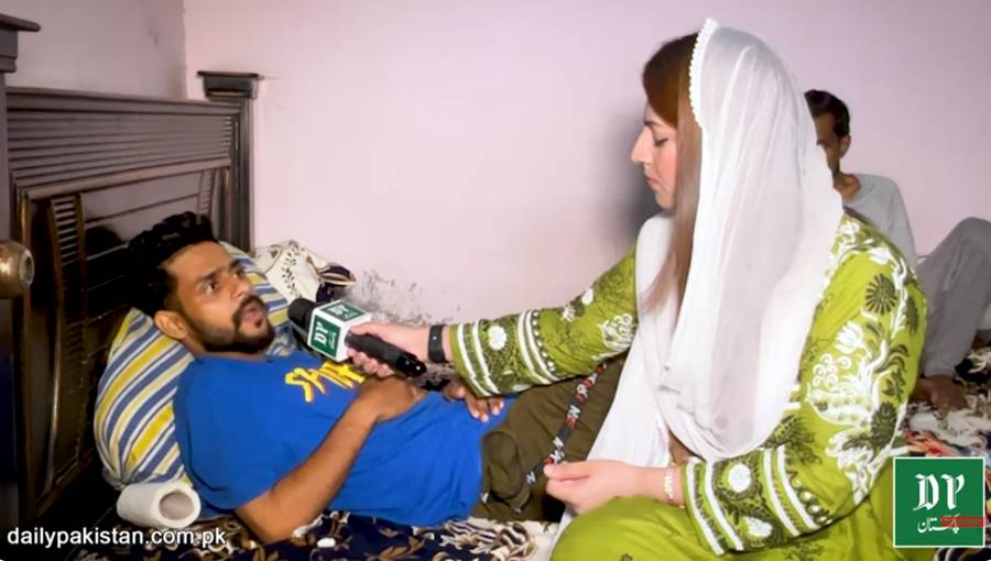 ویڈیو: شادی سے چند روز قبل دولہا ایک ٹانگ سے محروم ہوگیا، لوگ تماشہ دیکھتے رہے، پہلے موٹرسائیکل سے ٹکر پھر گاڑی سے کچل ڈالا۔