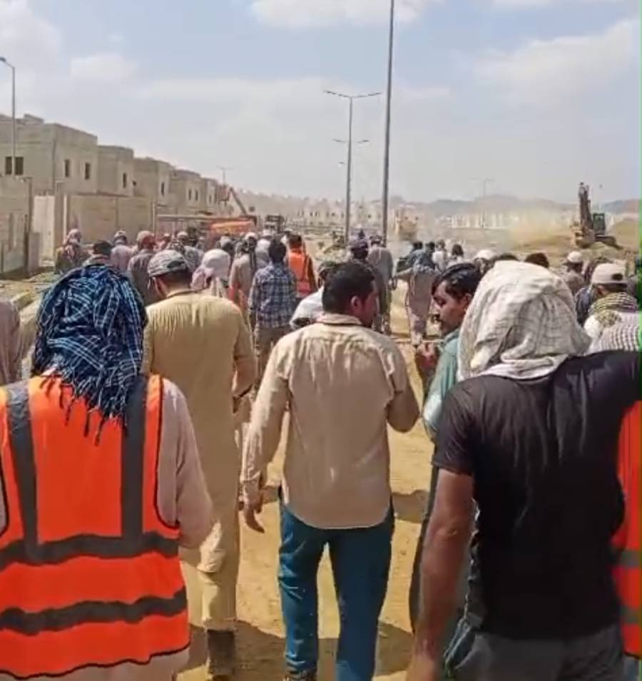 سعودی عرب میں گھریلو ملازمین سے بھرتی اور ورک پرمٹ فیس وصول کرنے پر پابندی عائد کر دی گئی