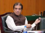 اسلام آباد، تہران اور استنبول ٹرین بحال کرنے کے لیے کوشاں ہیں: وزیرِ ریلوے حنیف عباسی
