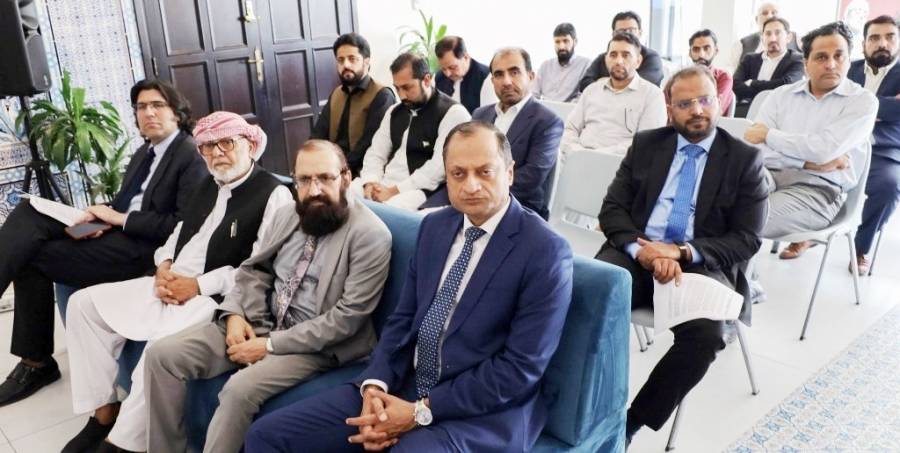 کشمیریوں سے اظہار یک جہتی کے لئے سفارت خانہ پاکستان ابوظہبی میں یوم سیاہ کشمیر منایا گیا