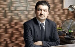 حامد خان کو چاہیے کہ وہ سیاست کے تیز دھار مباحثوں سے کنارہ کش ہو کر مسجد کے صحن میں زہد و توبہ کی راہ اختیار کریں، شیر افضل مروت۔