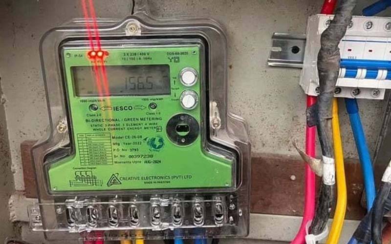 حکومت کا نیٹ میٹرنگ کی قیمت میں بڑی کمی پر غور