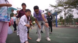 پاکستانی رضاکاروں نے ہائی نان میں دوستی اور خدمت کے جذبات کو فروغ دیا