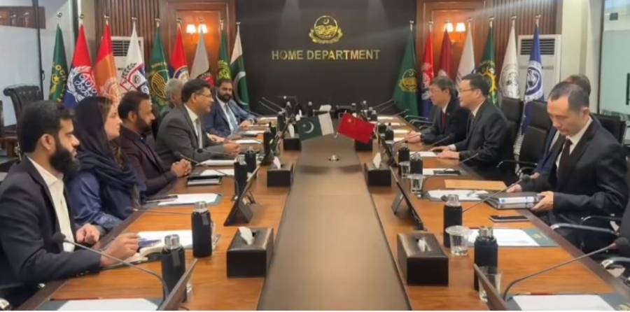 چین پاکستان میں بڑے انفراسٹرکچر منصوبوں پر کام کر رہا ہے، چینی قونصل جنرل ژاؤ شیرین